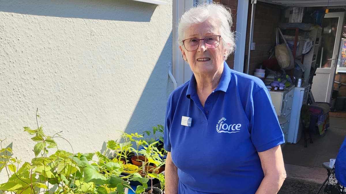 Crediton plant sale raises £500 for FORCE creditoncourier.co.uk